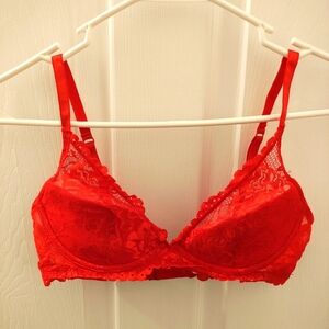 Red lace bra